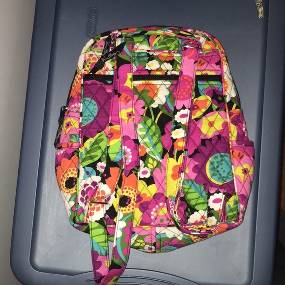 Vera Bradley backpack - Picture 2 of 2